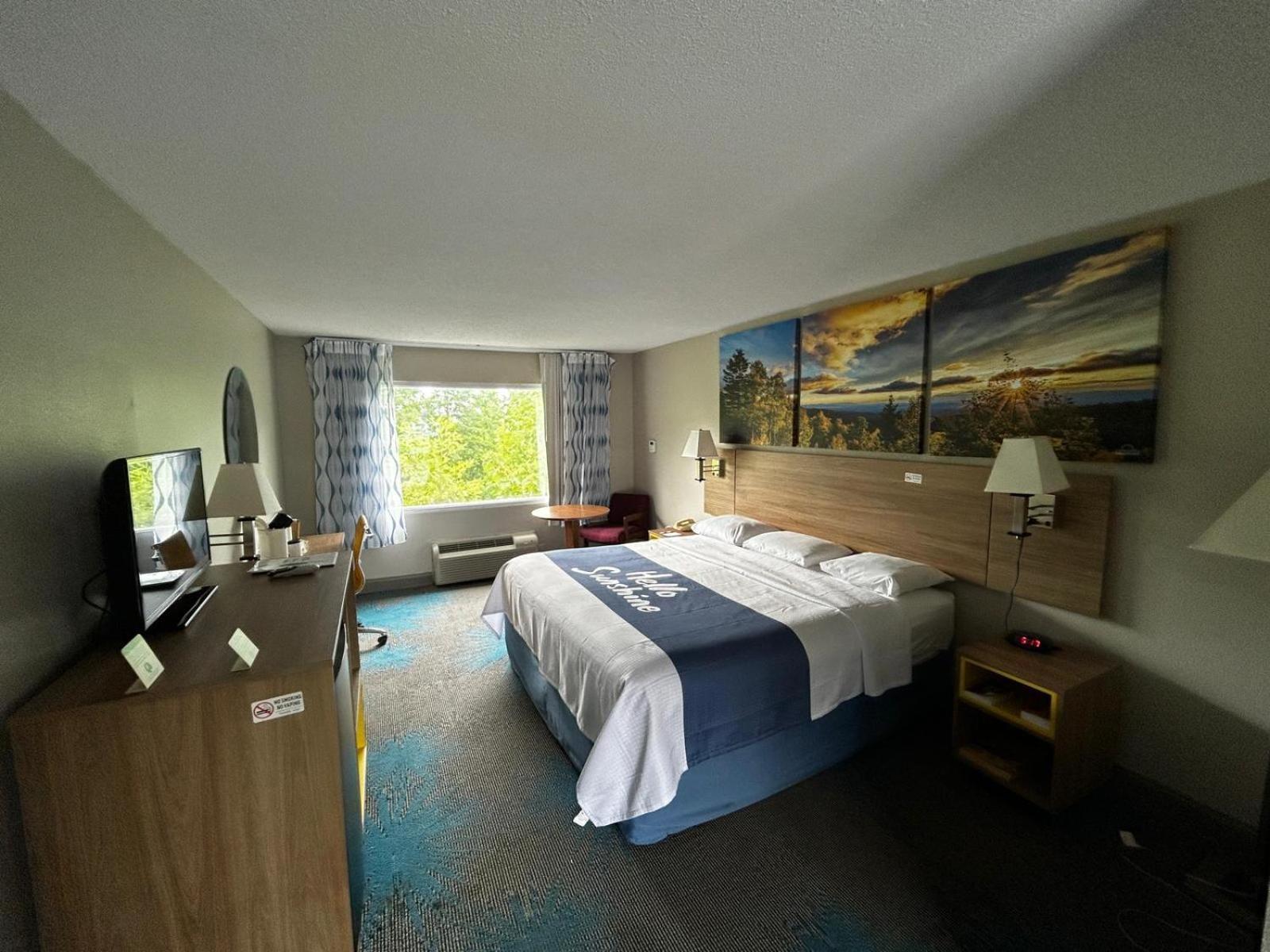 Days Inn By Wyndham Dahlonega University Area Екстериор снимка